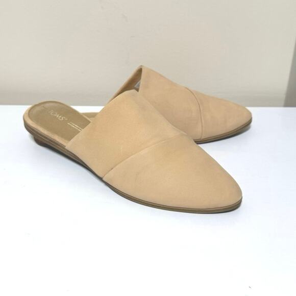Toms Women’s Jade Slip On Mule Low Stacked Shoes Size 9.5 Beige Soft Leather - Picture 2 of 10